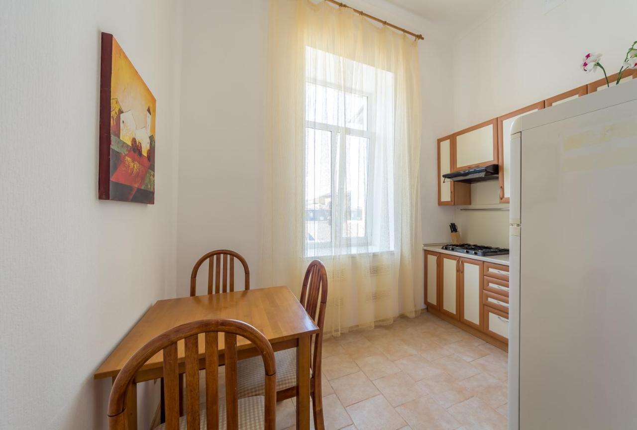 Dayflat Apartments Golden Gate Area Киев Экстерьер фото