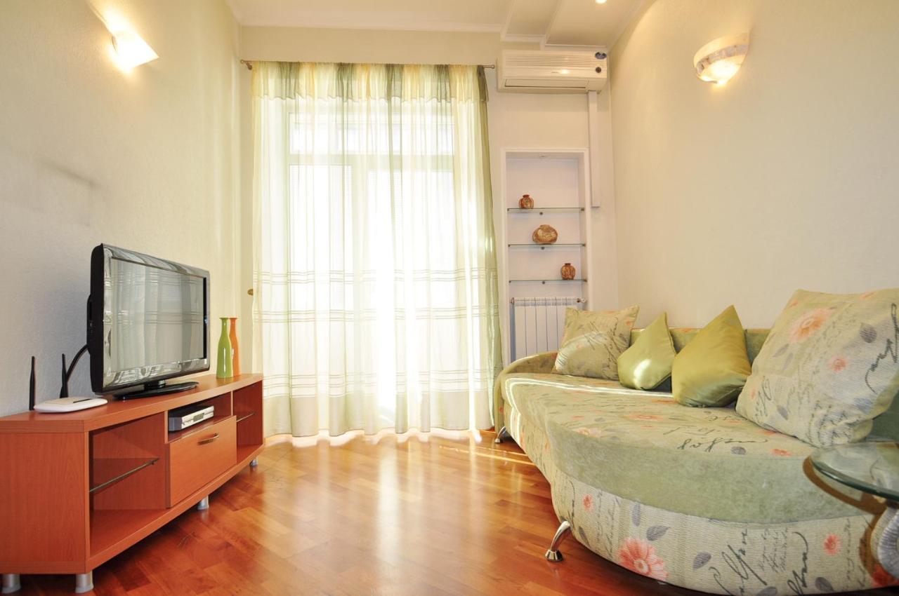 Dayflat Apartments Golden Gate Area Киев Экстерьер фото