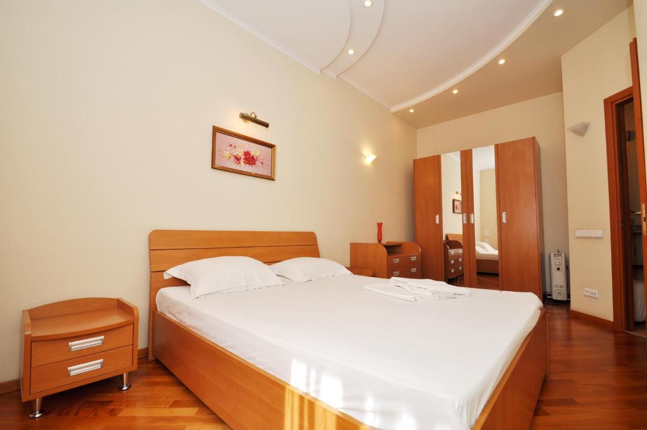 Dayflat Apartments Golden Gate Area Киев Экстерьер фото